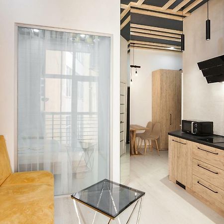 לבוב Leogrand One-Bedroom Apartments On Tugan-Baranovskogo 24 מראה חיצוני תמונה
